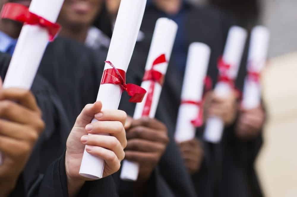 Do I Need A College Degree? |Bordeaux’s Business Blog|  (@trackstarz @jasonbordeaux1)