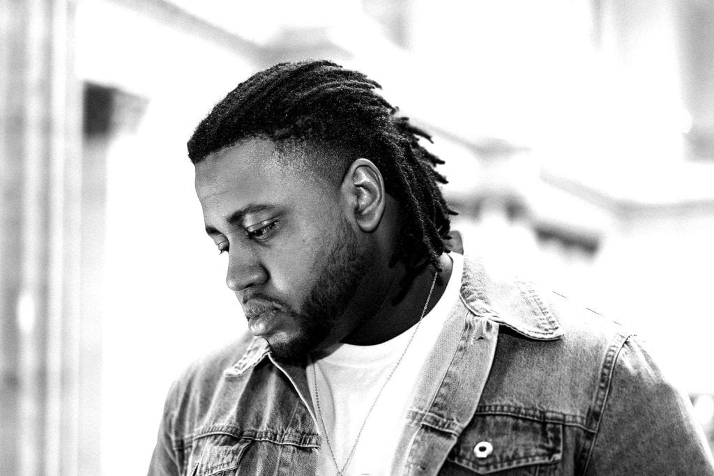 Xavier Omar Lands On Huffington Post List of First Dance Wedding Songs | @xvromar @moonartists @trackstarz